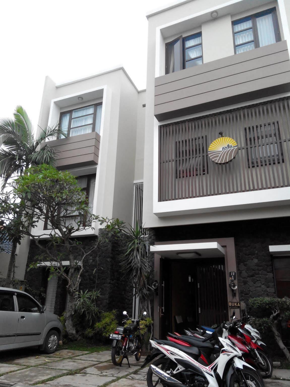 Oyo 3939 Omahkoe Guest House Syariah Malang Exteriér fotografie